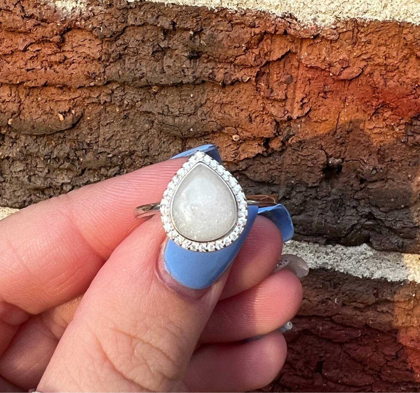 The Evie Ring